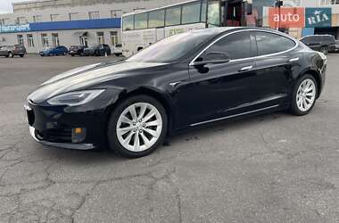 Ліфтбек Tesla Model S 2016 в 