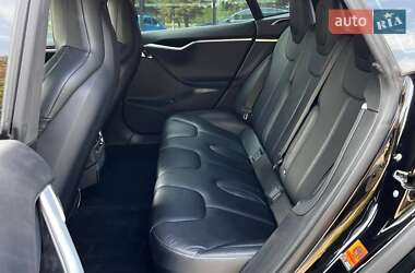 Ліфтбек Tesla Model S 2016 в 