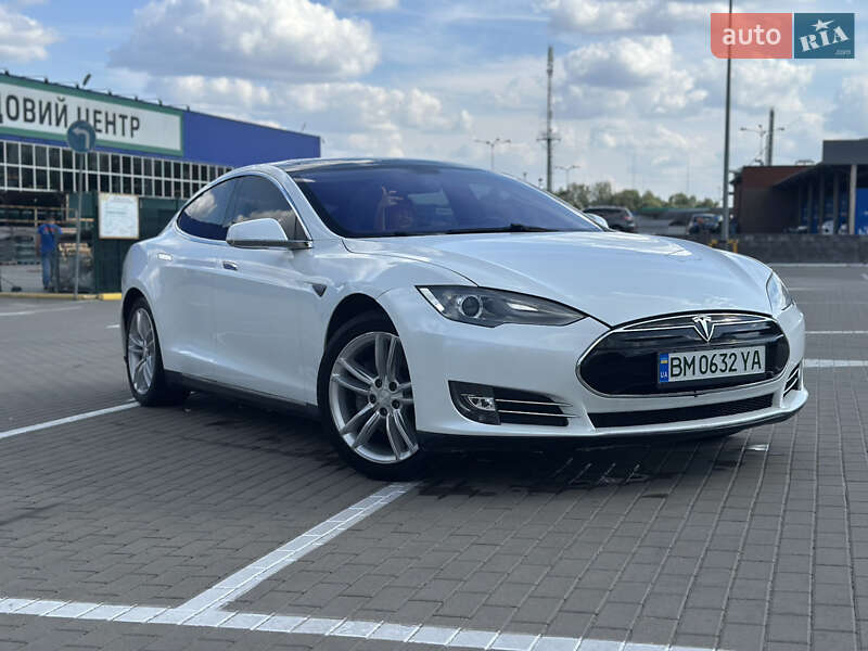 Ліфтбек Tesla Model S 2012 в Сумах