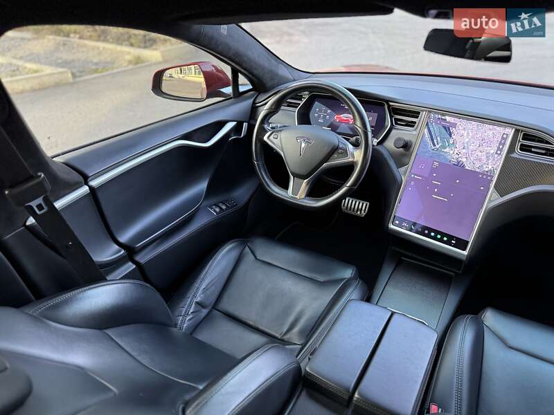 Лифтбек Tesla Model S 2017 в Днепре фото 22 Лифтбек Tesla Model S 2017 в Днепре