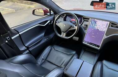 Лифтбек Tesla Model S 2017 в 