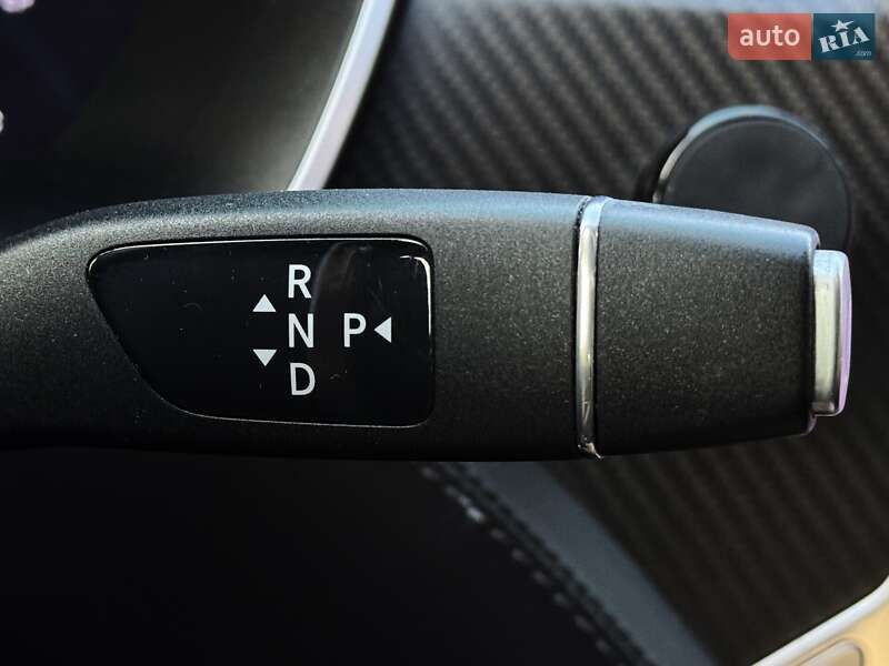 Лифтбек Tesla Model S 2017 в Днепре фото 30 Лифтбек Tesla Model S 2017 в Днепре