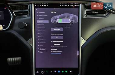 Лифтбек Tesla Model S 2017 в 