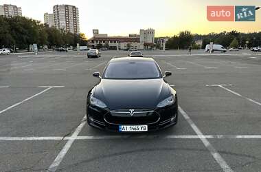Лифтбек Tesla Model S 2013 в 