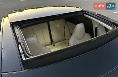 Лифтбек Tesla Model S 2013 в 