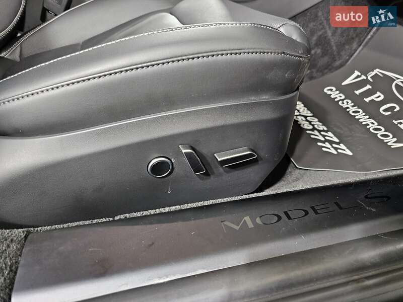 Ліфтбек Tesla Model S 2023 в Києві