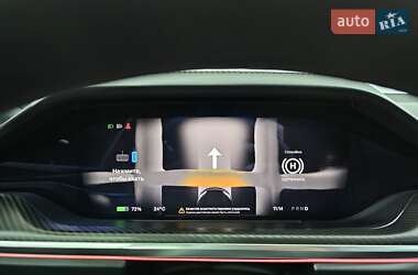 Ліфтбек Tesla Model S 2023 в 