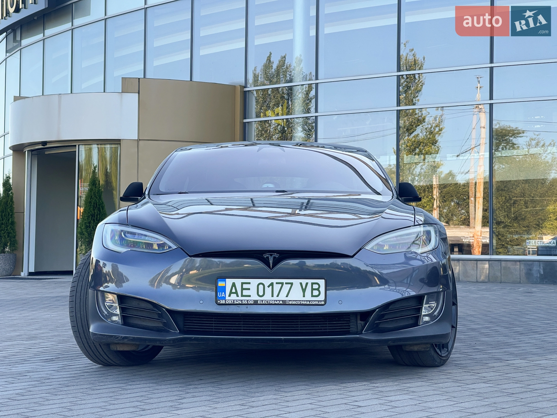 2019 Tesla Model S - мініатюра 3