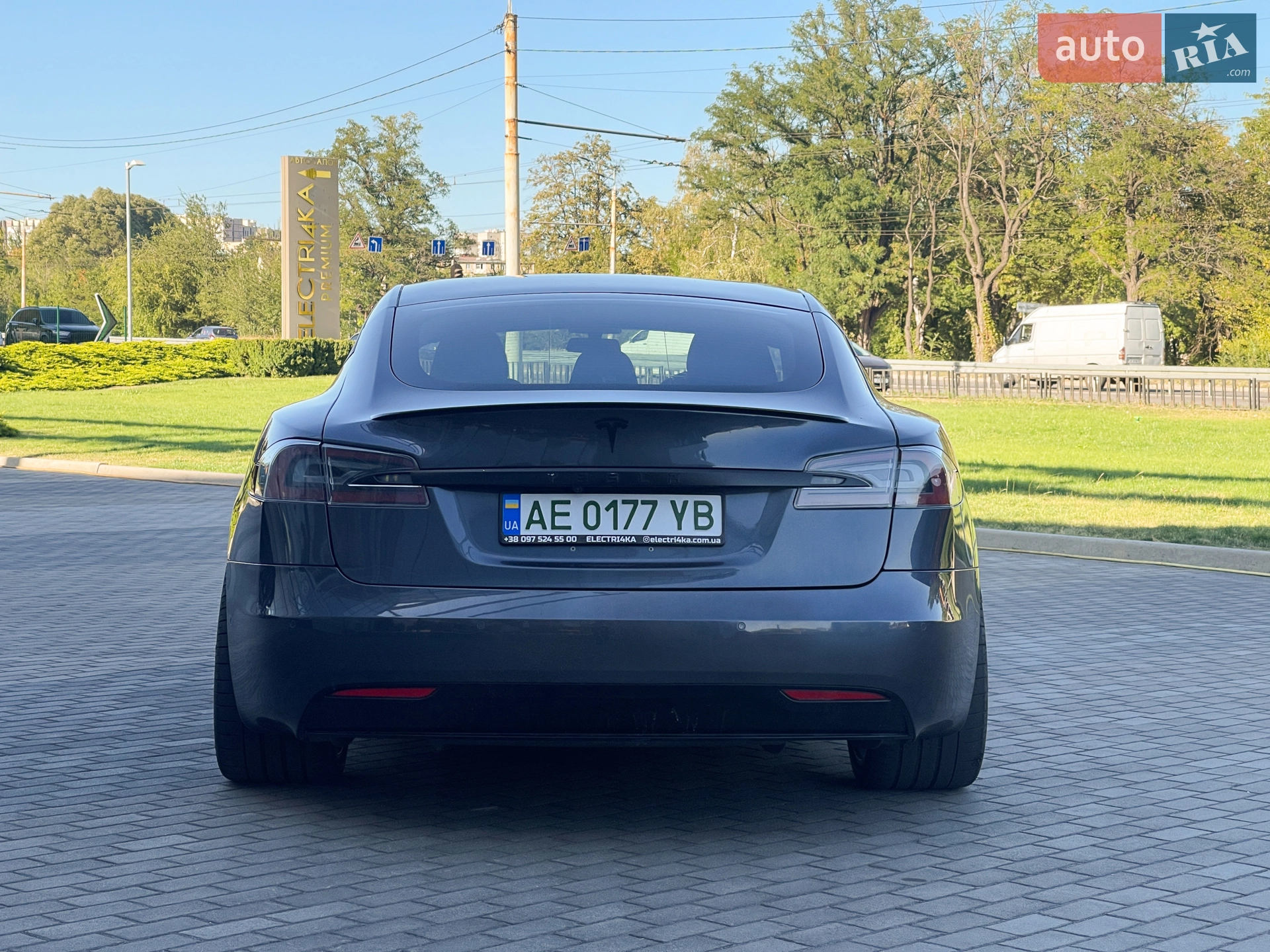2019 Tesla Model S - мініатюра 6