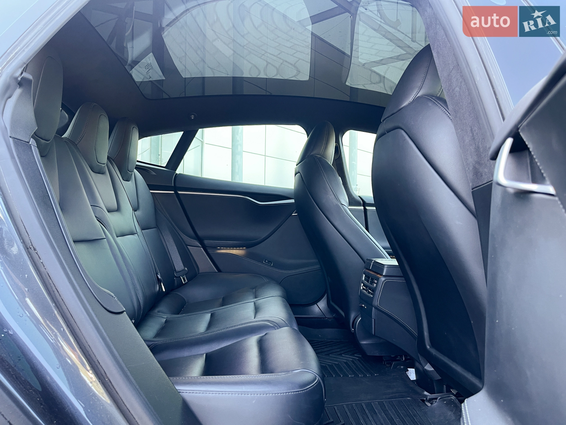 2019 Tesla Model S - мініатюра 13