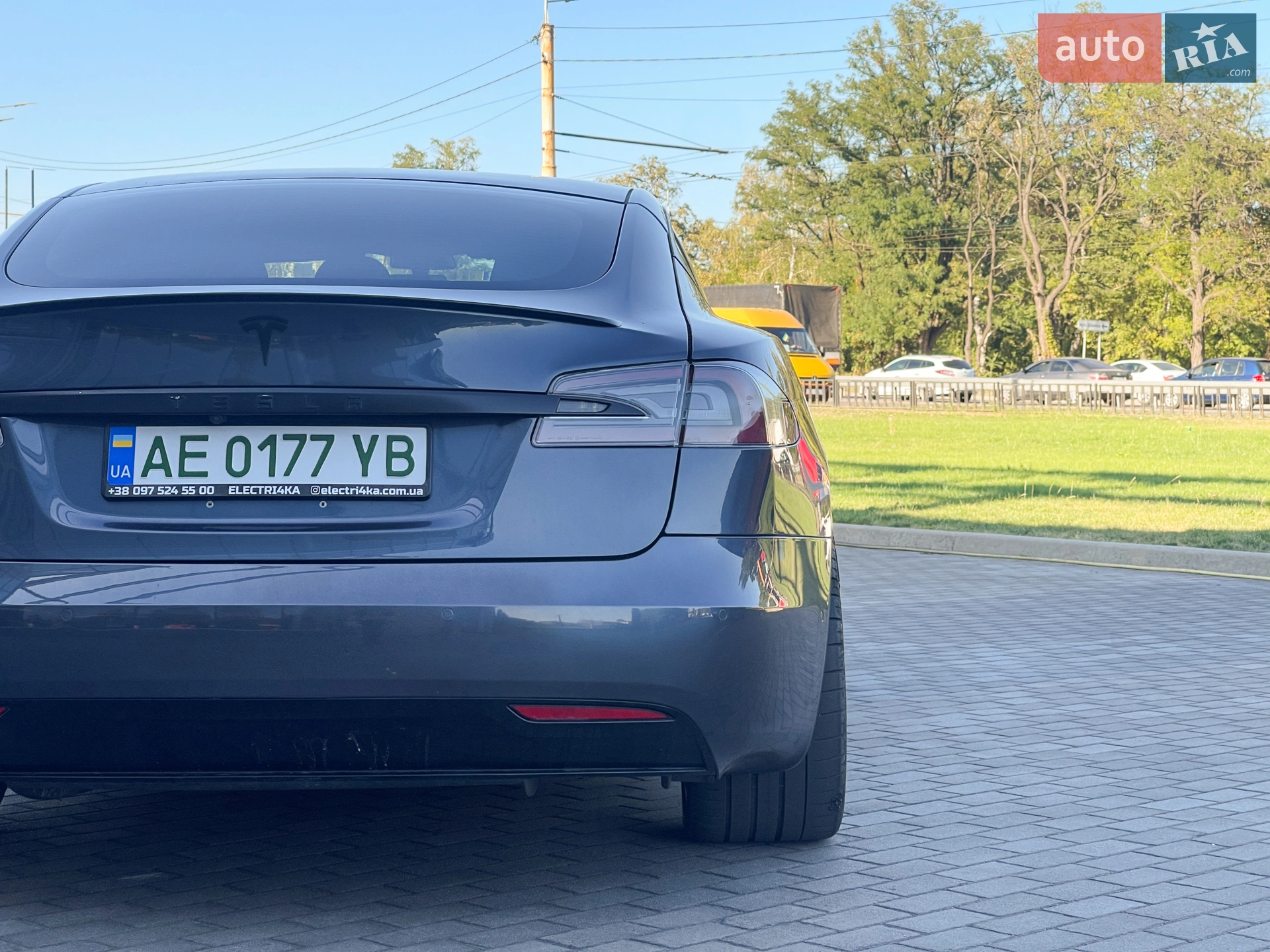 2019 Tesla Model S - мініатюра 7