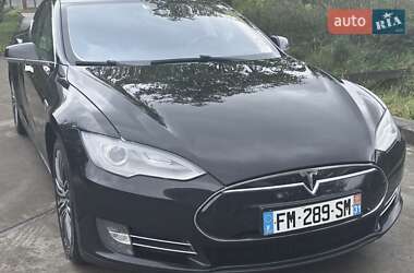 Лифтбек Tesla Model S 2013 в Калуше