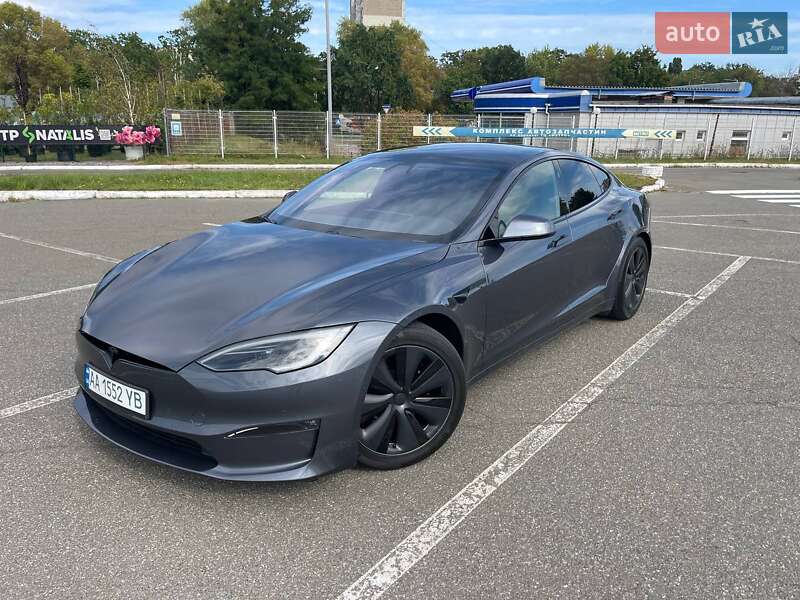 Ліфтбек Tesla Model S 2021 в 
