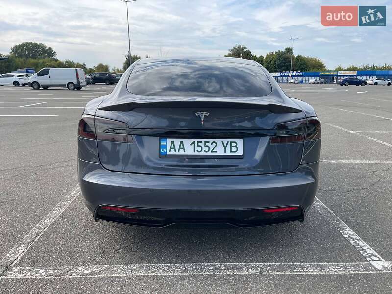 Лифтбек Tesla Model S 2021 в Киеве фото 11 Лифтбек Tesla Model S 2021 в Киеве