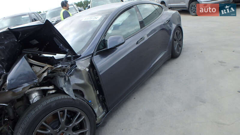 Ліфтбек Tesla Model S 2023 в Ужгороді