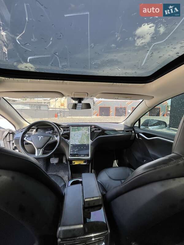 Ліфтбек Tesla Model S 2013 в Миколаєві фото 4 Ліфтбек Tesla Model S 2013 в Миколаєві
