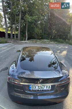 Ліфтбек Tesla Model S 2018 в 