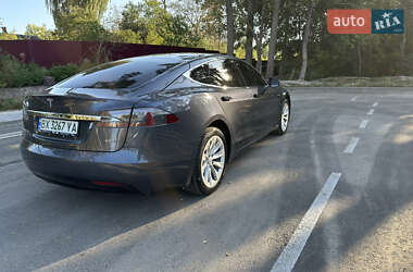 Ліфтбек Tesla Model S 2018 в 