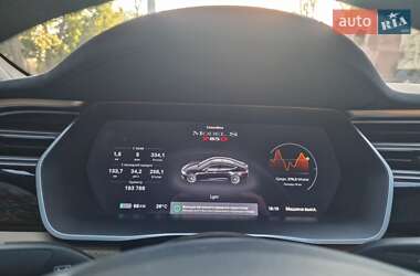 Ліфтбек Tesla Model S 2015 в 