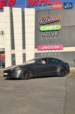 Ліфтбек Tesla Model S 2021 в 
