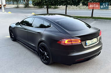 Ліфтбек Tesla Model S 2021 в 
