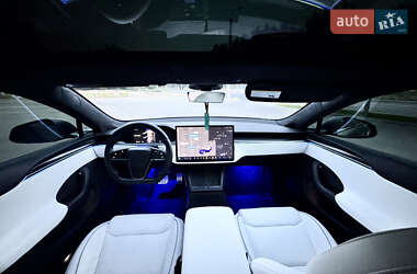 Ліфтбек Tesla Model S 2021 в 