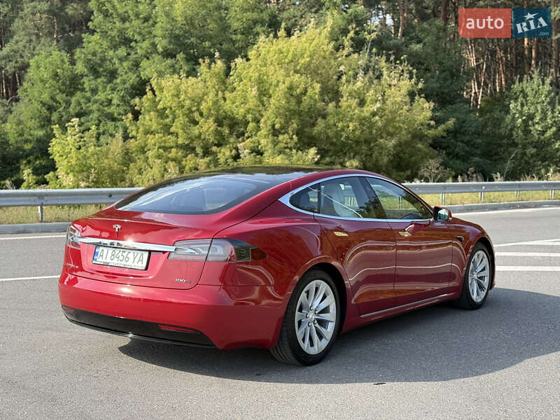Ліфтбек Tesla Model S 2017 в Броварах