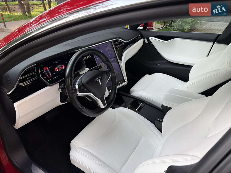 Ліфтбек Tesla Model S 2017 в Броварах