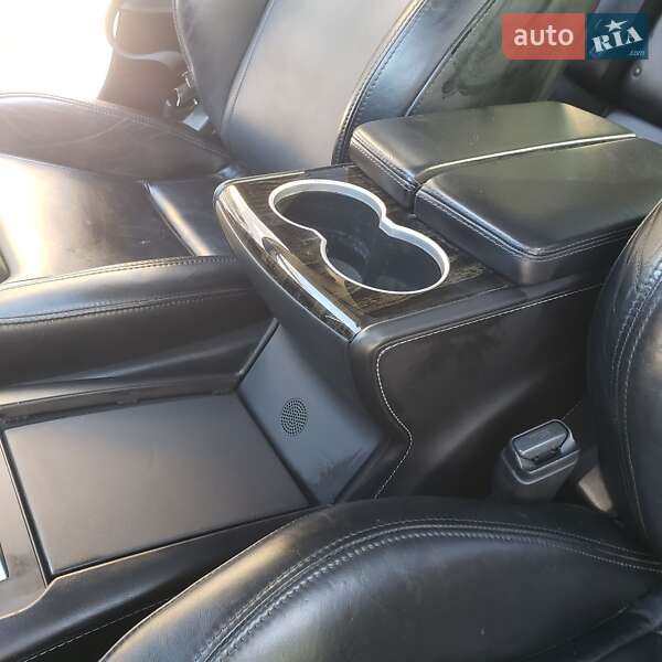 Ліфтбек Tesla Model S 2013 в Києві