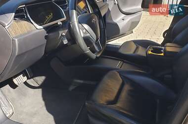 Ліфтбек Tesla Model S 2013 в 