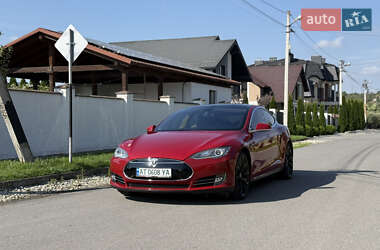 Лифтбек Tesla Model S 2013 в Ивано-Франковске