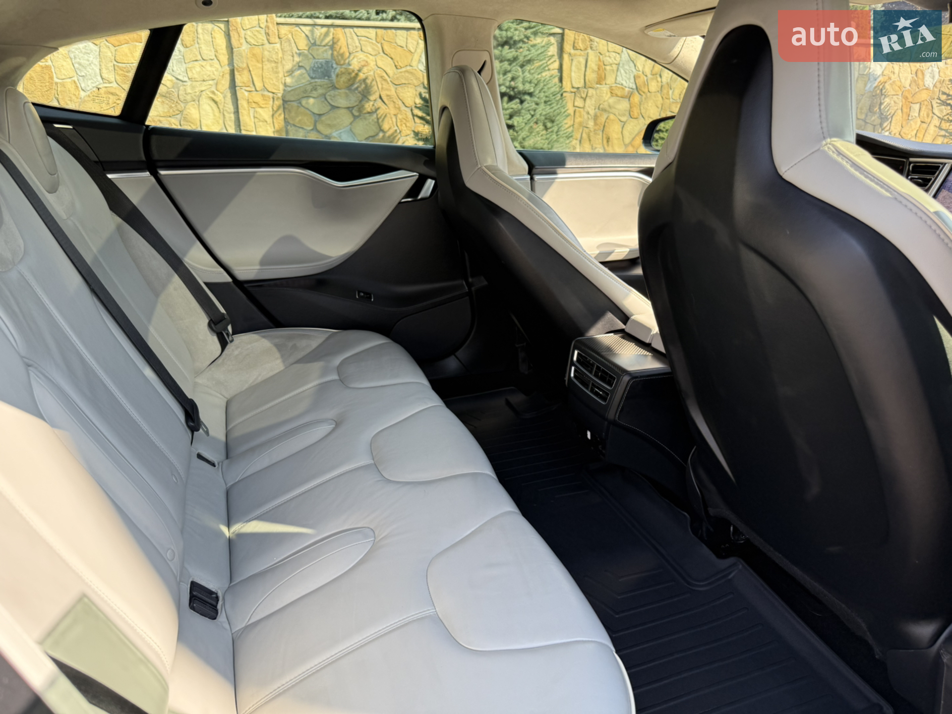 2013 Tesla Model S - мініатюра 11
