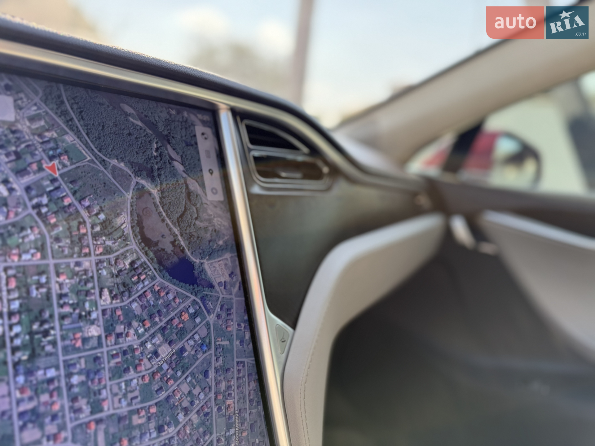 2013 Tesla Model S - мініатюра 24