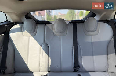 Лифтбек Tesla Model S 2013 в Ивано-Франковске