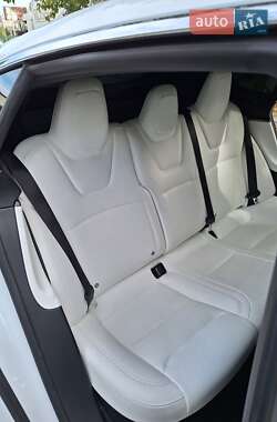 Ліфтбек Tesla Model S 2019 в 