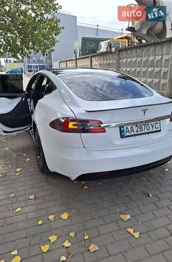 Ліфтбек Tesla Model S 2019 в 
