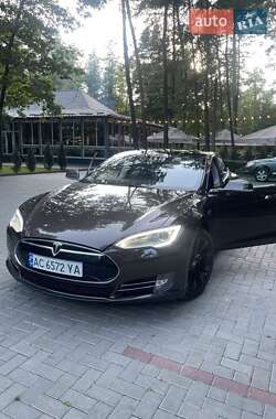 Ліфтбек Tesla Model S 2013 в 