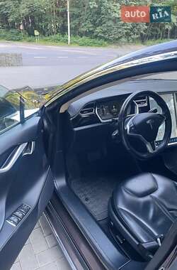 Ліфтбек Tesla Model S 2013 в 