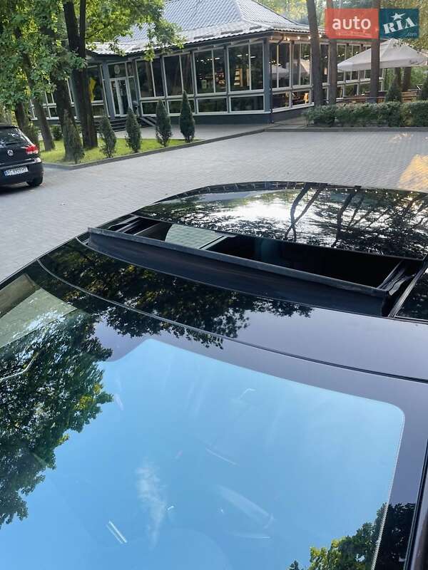 Лифтбек Tesla Model S 2013 в Киверцах