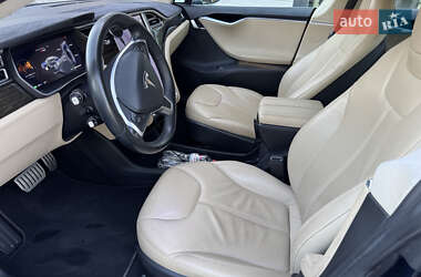 Ліфтбек Tesla Model S 2014 в Одесі