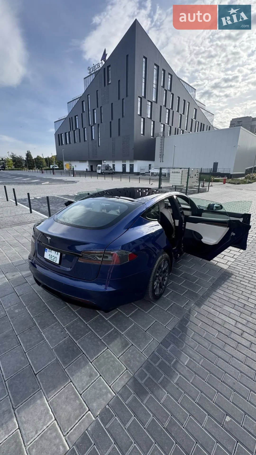 2021 Tesla Model S - мініатюра 6