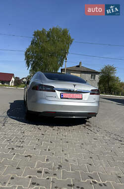 Лифтбек Tesla Model S 2016 в Владимире