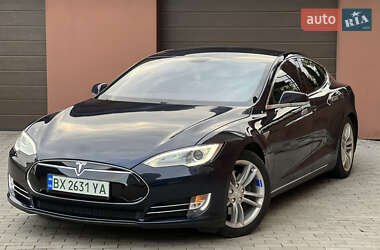 Лифтбек Tesla Model S 2013 в Ровно