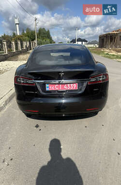 Лифтбек Tesla Model S 2016 в 