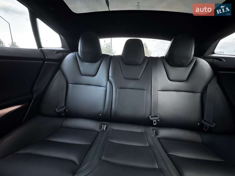 Лифтбек Tesla Model S 2018 в Луцке фото 17 Лифтбек Tesla Model S 2018 в Луцке