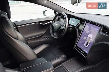 Ліфтбек Tesla Model S 2019 в 
