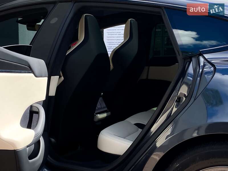 Ліфтбек Tesla Model S 2024 в Києві фото 14 Ліфтбек Tesla Model S 2024 в Києві