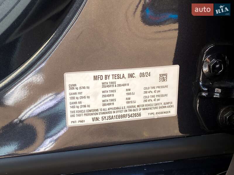 Ліфтбек Tesla Model S 2024 в Києві фото 26 Ліфтбек Tesla Model S 2024 в Києві