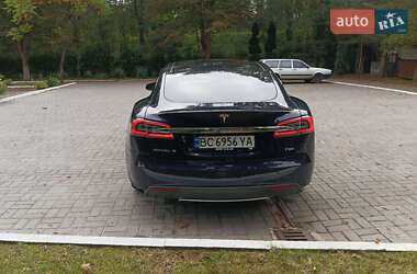 Лифтбек Tesla Model S 2013 в 