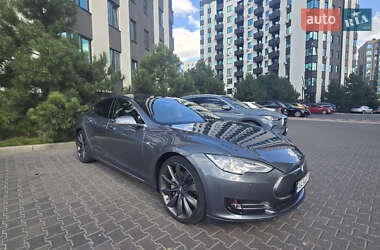 Ліфтбек Tesla Model S 2014 в 